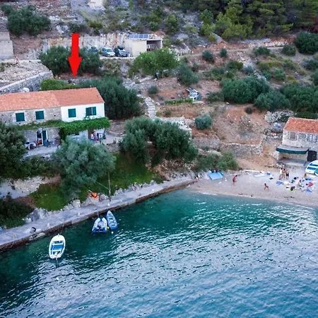 Apartment Seaside Secluded Cove Torac, Hvar - 4044 Gdinj