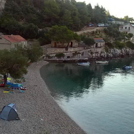 Seaside Secluded Cove Torac, Hvar - 4044 Apartment Gdinj