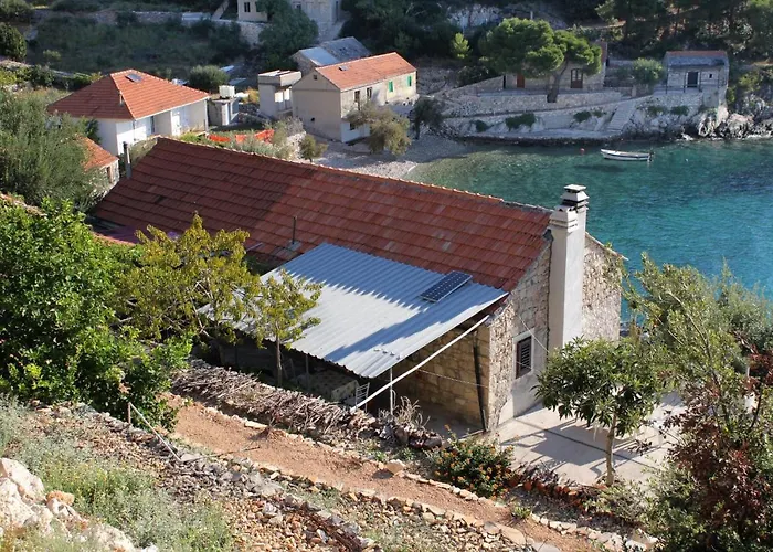 Seaside Secluded Cove Torac, Hvar - 4044 아파트 *